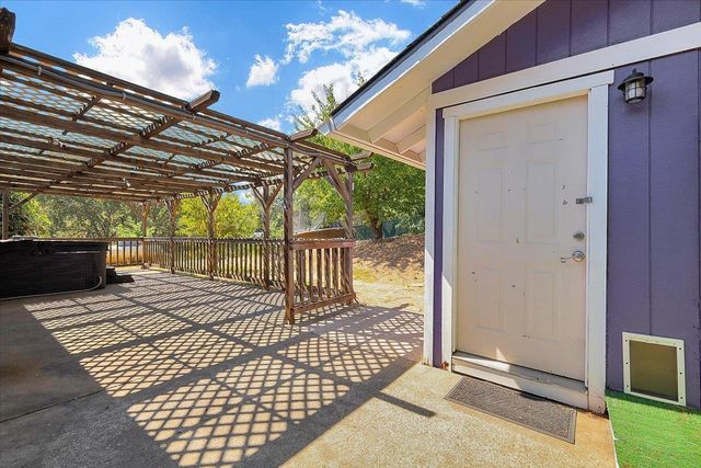 2647 Wentworth Rd, Cameron Park, CA 95682