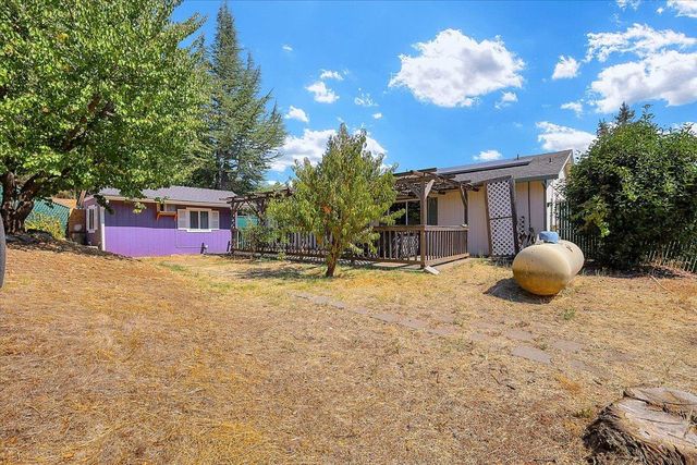2647 Wentworth Rd, Cameron Park, CA 95682