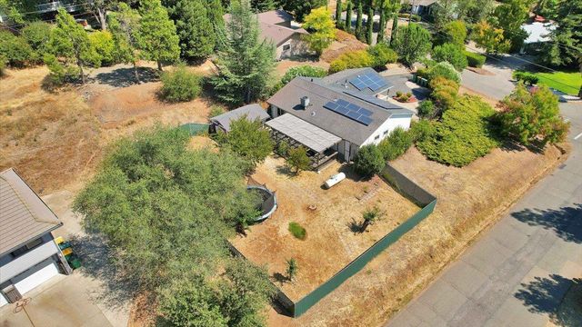 2647 Wentworth Rd, Cameron Park, CA 95682