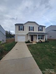 5823 Hewitt Drive, Charlotte, NC 28269