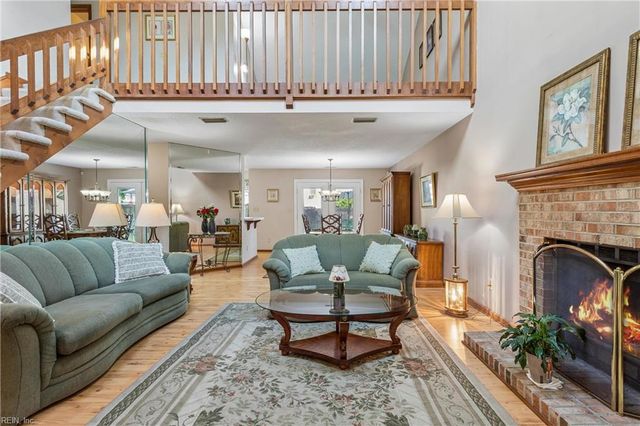 867 Belvoir CIR, Newport News, VA 23608