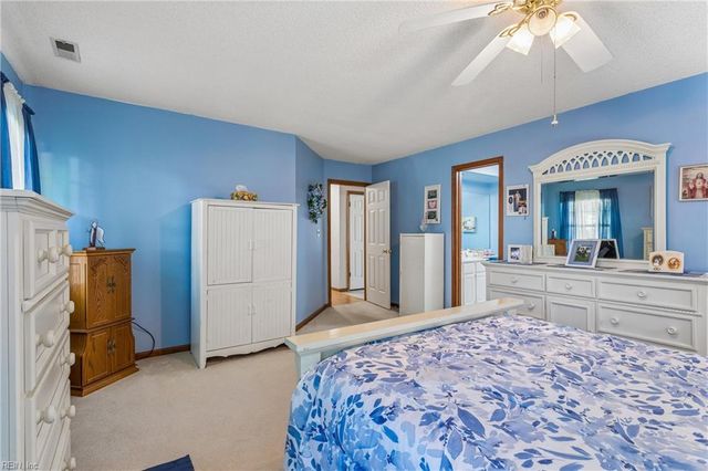 867 Belvoir CIR, Newport News, VA 23608