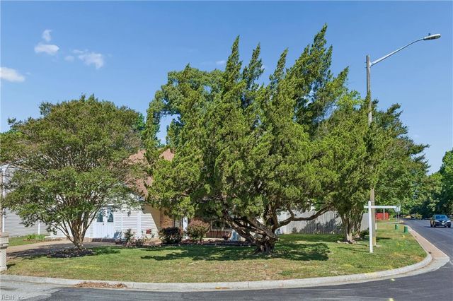 867 Belvoir CIR, Newport News, VA 23608