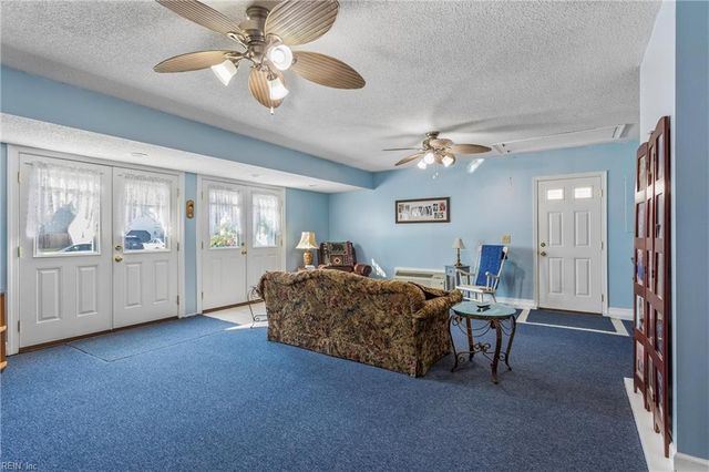 867 Belvoir CIR, Newport News, VA 23608