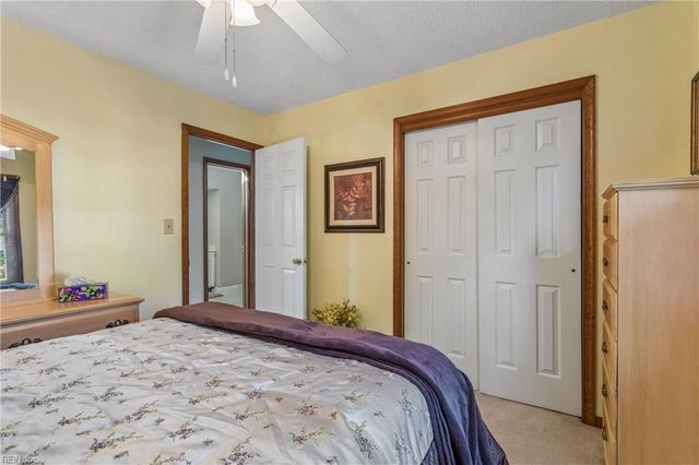 867 Belvoir CIR, Newport News, VA 23608