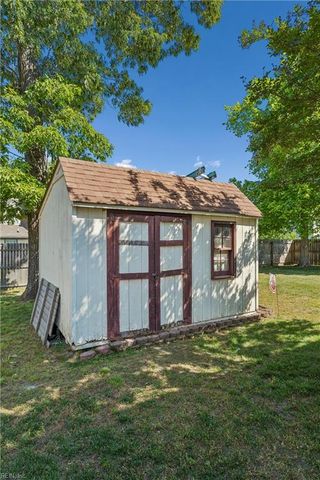 867 Belvoir CIR, Newport News, VA 23608