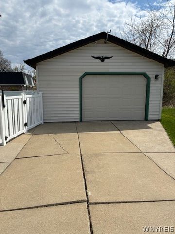 115 Hyland Avenue, Cheektowaga, NY 14043
