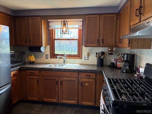 115 Hyland Avenue, Cheektowaga, NY 14043