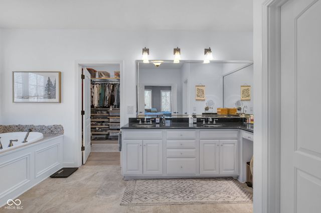 710 Pebble Brook Place, Noblesville, IN 46062