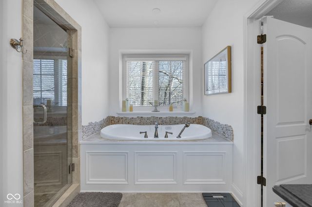 710 Pebble Brook Place, Noblesville, IN 46062