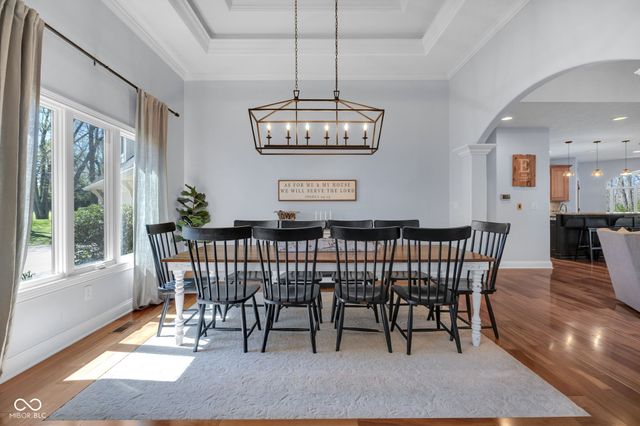 710 Pebble Brook Place, Noblesville, IN 46062