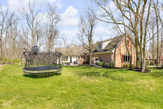 710 Pebble Brook Place, Noblesville, IN 46062