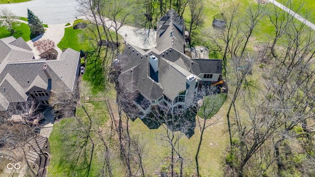 710 Pebble Brook Place, Noblesville, IN 46062