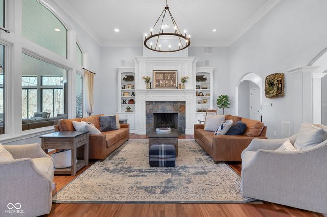 710 Pebble Brook Place, Noblesville, IN 46062