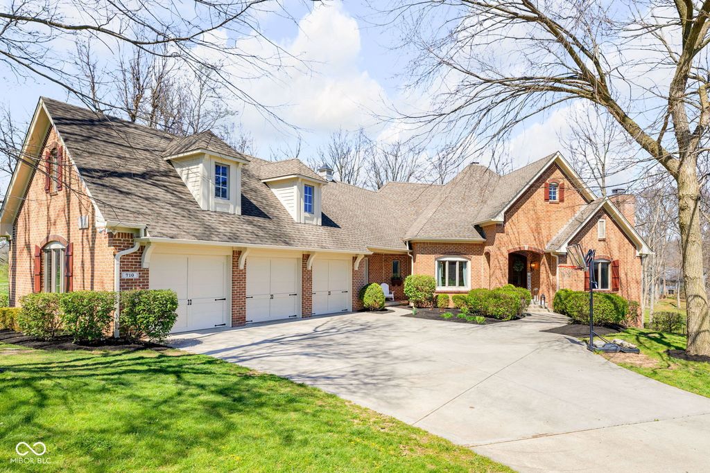 710 Pebble Brook Place, Noblesville, IN 46062