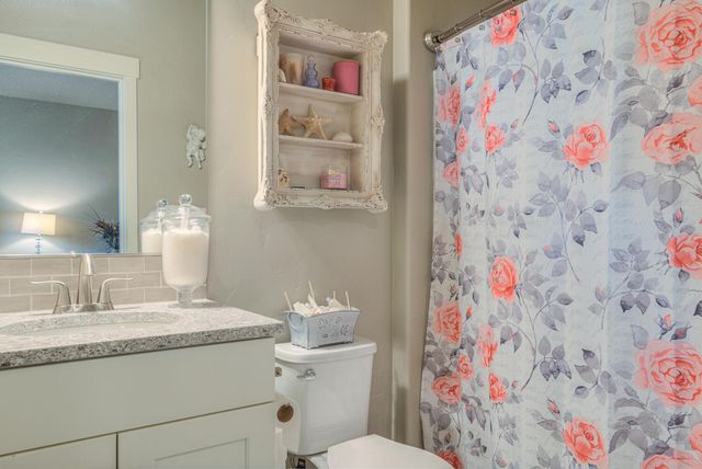 16501 Charlotte Day Drive, La Pine, OR 97739