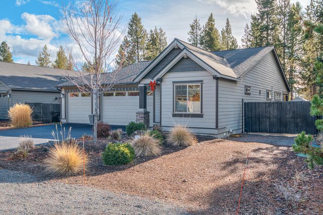 16501 Charlotte Day Drive, La Pine, OR 97739