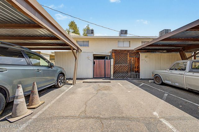 6534 N 43RD Avenue, Glendale, AZ 85301