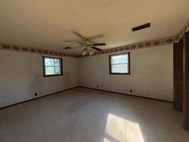 2104 Patricia Dr, Shelbyville, TN 37160