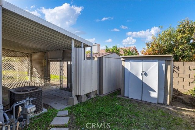 26245 Baseline 22, Highland, CA 92346