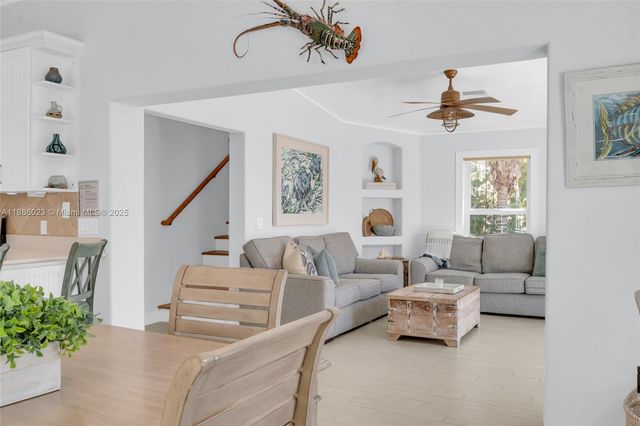 511 4th St, Key Colony, FL 33051