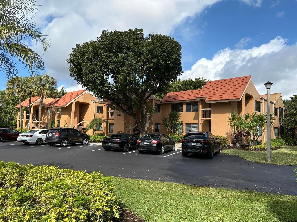 11280 Green Lake Drive 203, Boynton Beach, FL 33437