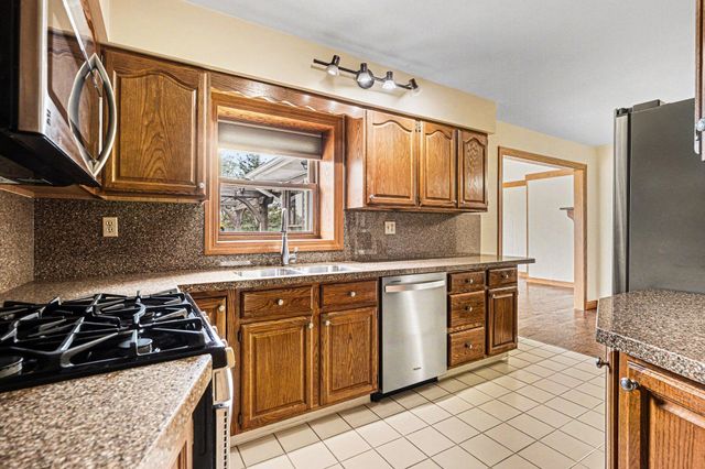 185 Nixon, Battle Creek, MI 49014