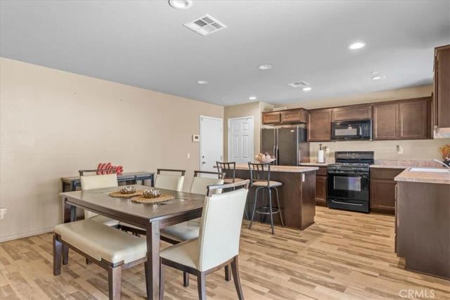 6978 Alderwood Drive, Fontana, CA 92336