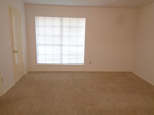 19806 Rustlewood Drive, Humble, TX 77338