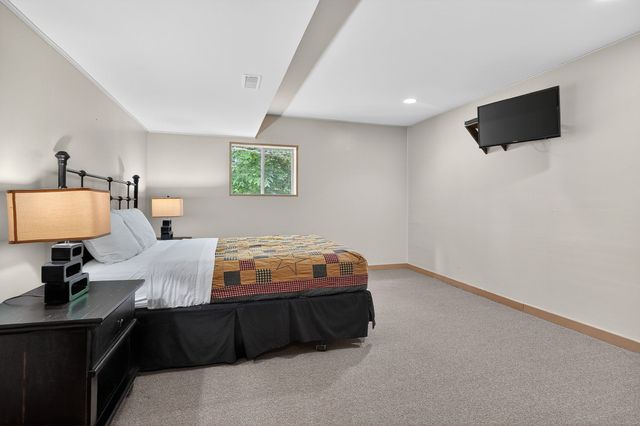 5642 Pates Ford Rd, Smithville, TN 37166
