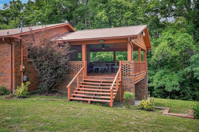5642 Pates Ford Rd, Smithville, TN 37166