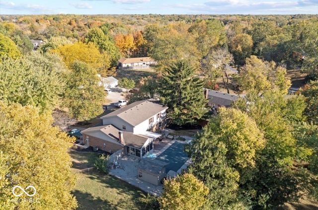 915 Edgehill Lane, Anderson, IN 46012
