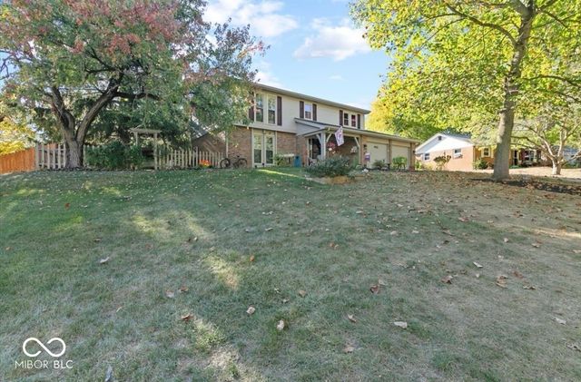 915 Edgehill Lane, Anderson, IN 46012