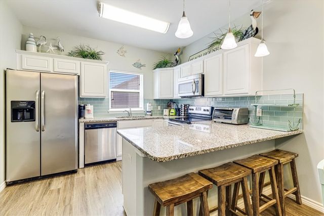 1813 Eleventh St 403, Port Aransas, TX 78373