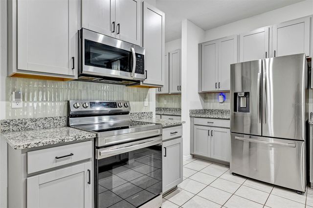 5616 BEGGS ROAD, St Cloud, FL 34771