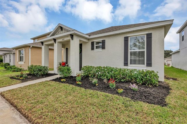 5616 BEGGS ROAD, St Cloud, FL 34771