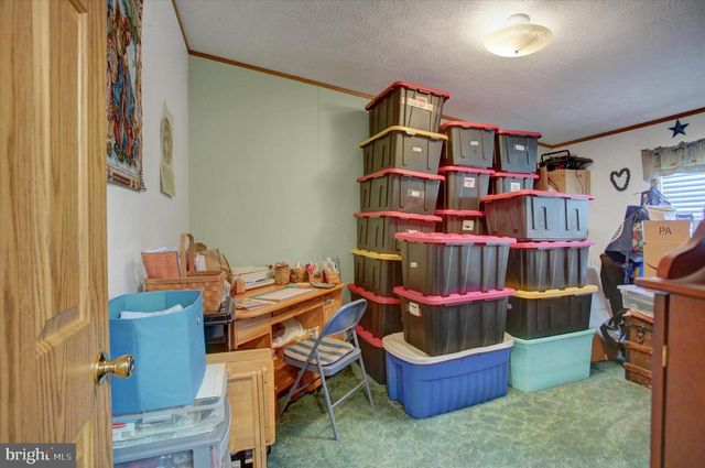 64 TIFFANY DR, Shippensburg, PA 17257