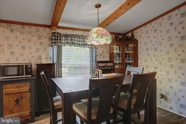 64 TIFFANY DR, Shippensburg, PA 17257