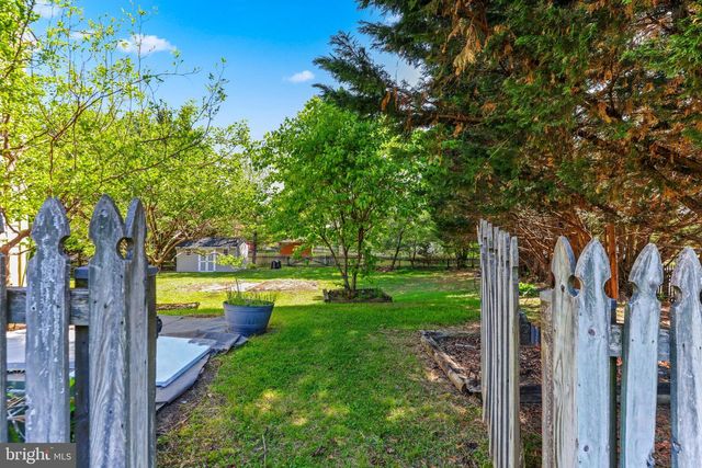 9001 HINES RD, Baltimore, MD 21234