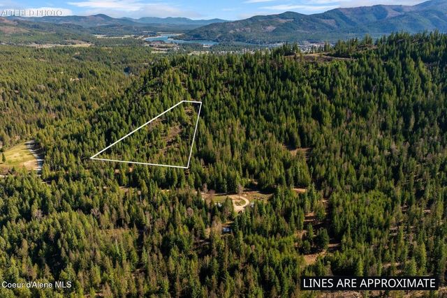 Lots 3 & 4 Cedar Acres, Priest River, ID 83856