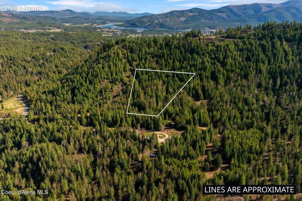 Lots 3 & 4 Cedar Acres, Priest River, ID 83856