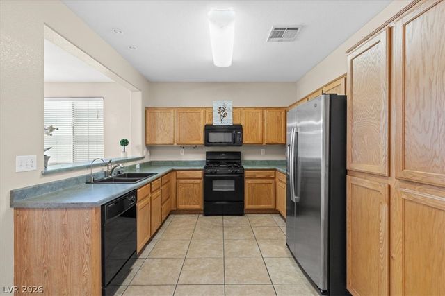 7569 Garden Village Lane, Las Vegas, NV 89113
