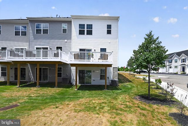 148 CHASE LN, Gilbertsville, PA 19525