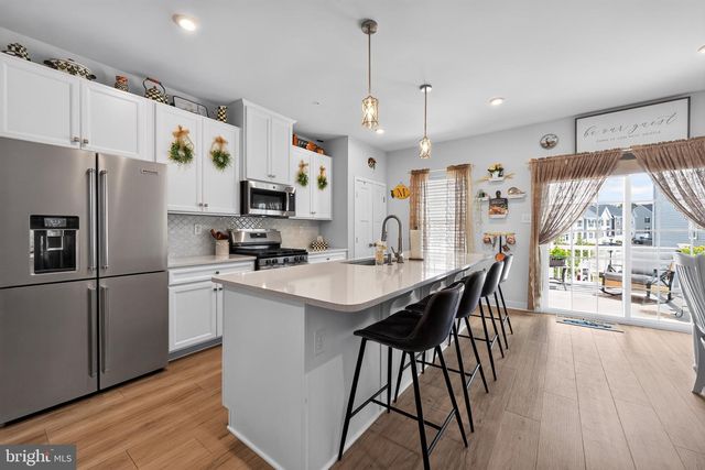 148 CHASE LN, Gilbertsville, PA 19525