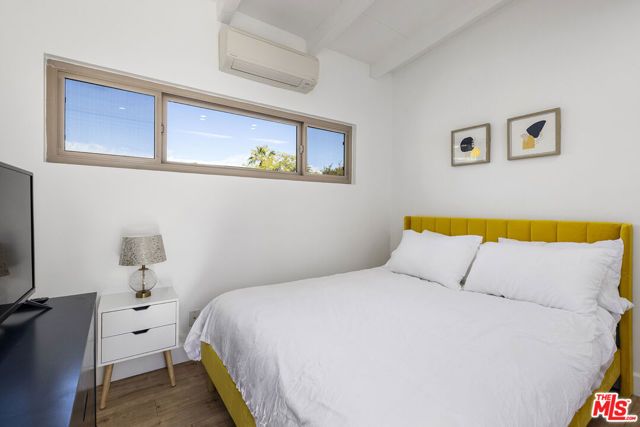 44251 Russell Lane, Palm Desert, CA 92260