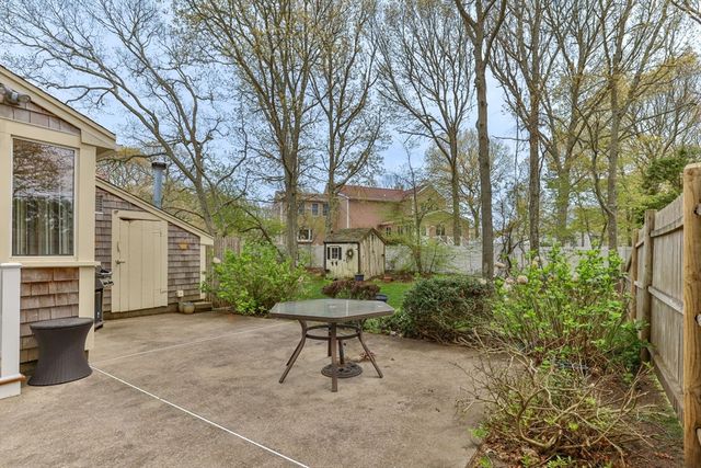 15 Squanto Rd, Yarmouth, MA 02664
