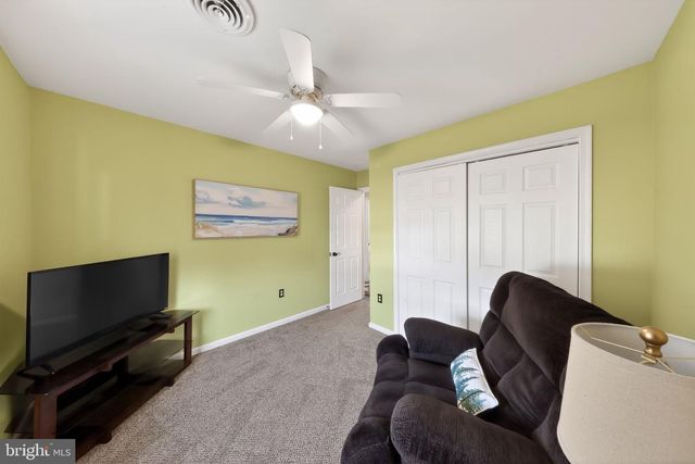 423 CYPRESS ST, Millington, MD 21651