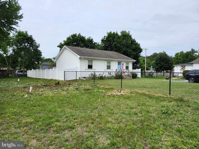 423 CYPRESS ST, Millington, MD 21651