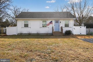 423 CYPRESS ST, Millington, MD 21651
