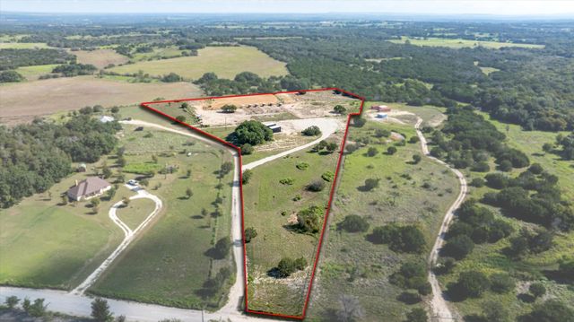 1990 W Mccaleb Lane, Hamilton, TX 76531